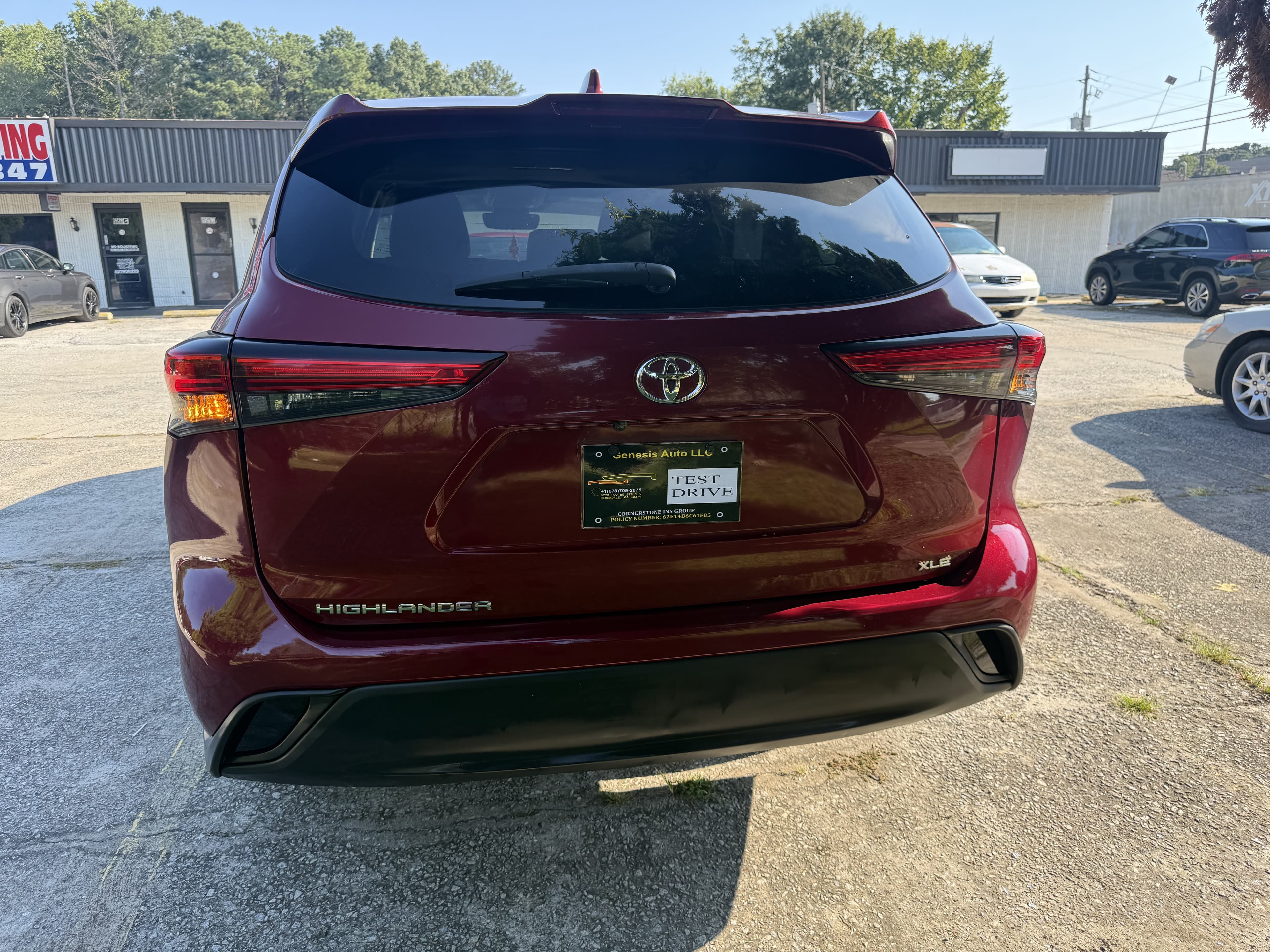 2026 Toyota Highlander XLE full loaded thumbnail 7