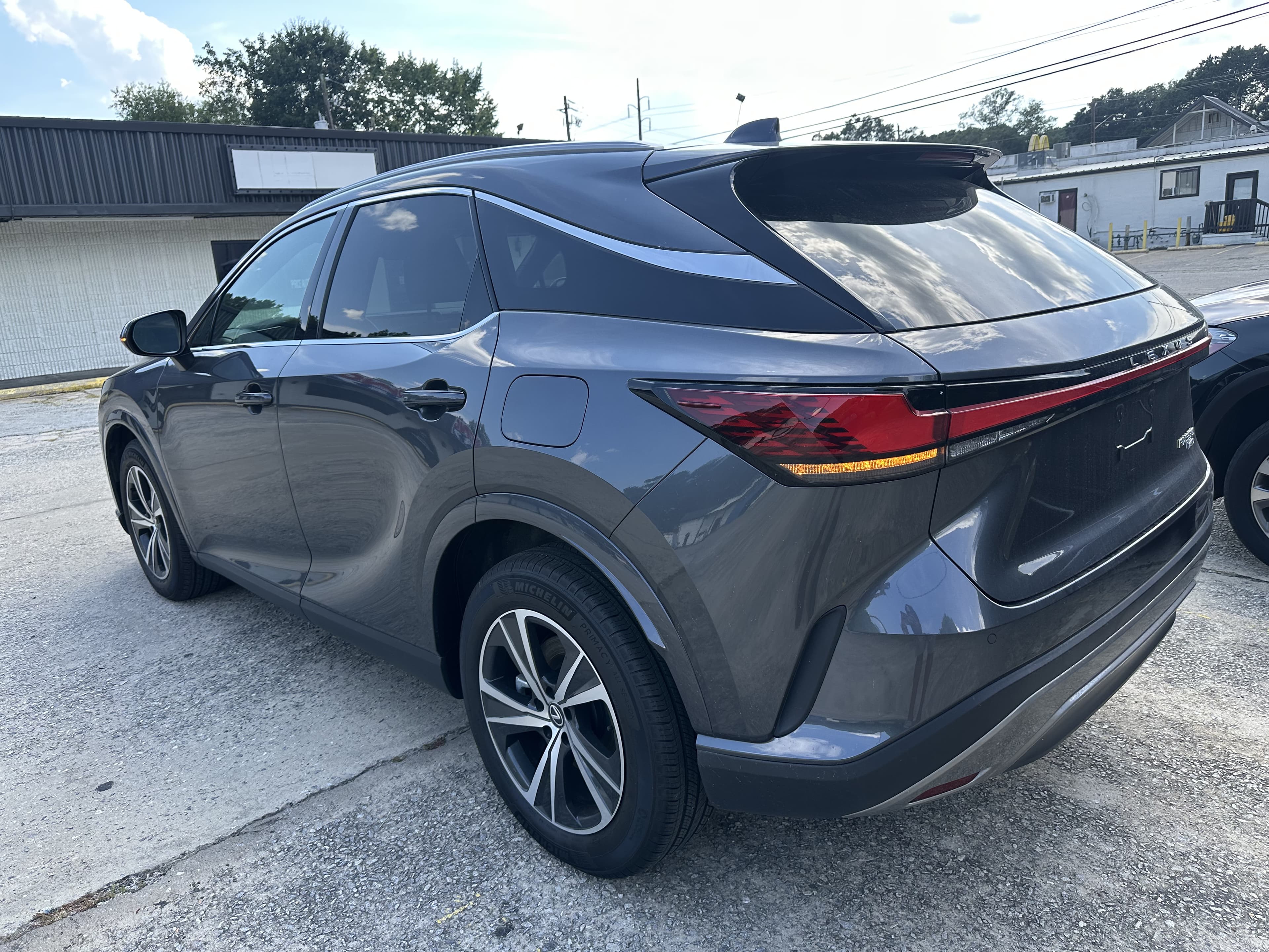 2025 Lexus RX 350 thumbnail 12
