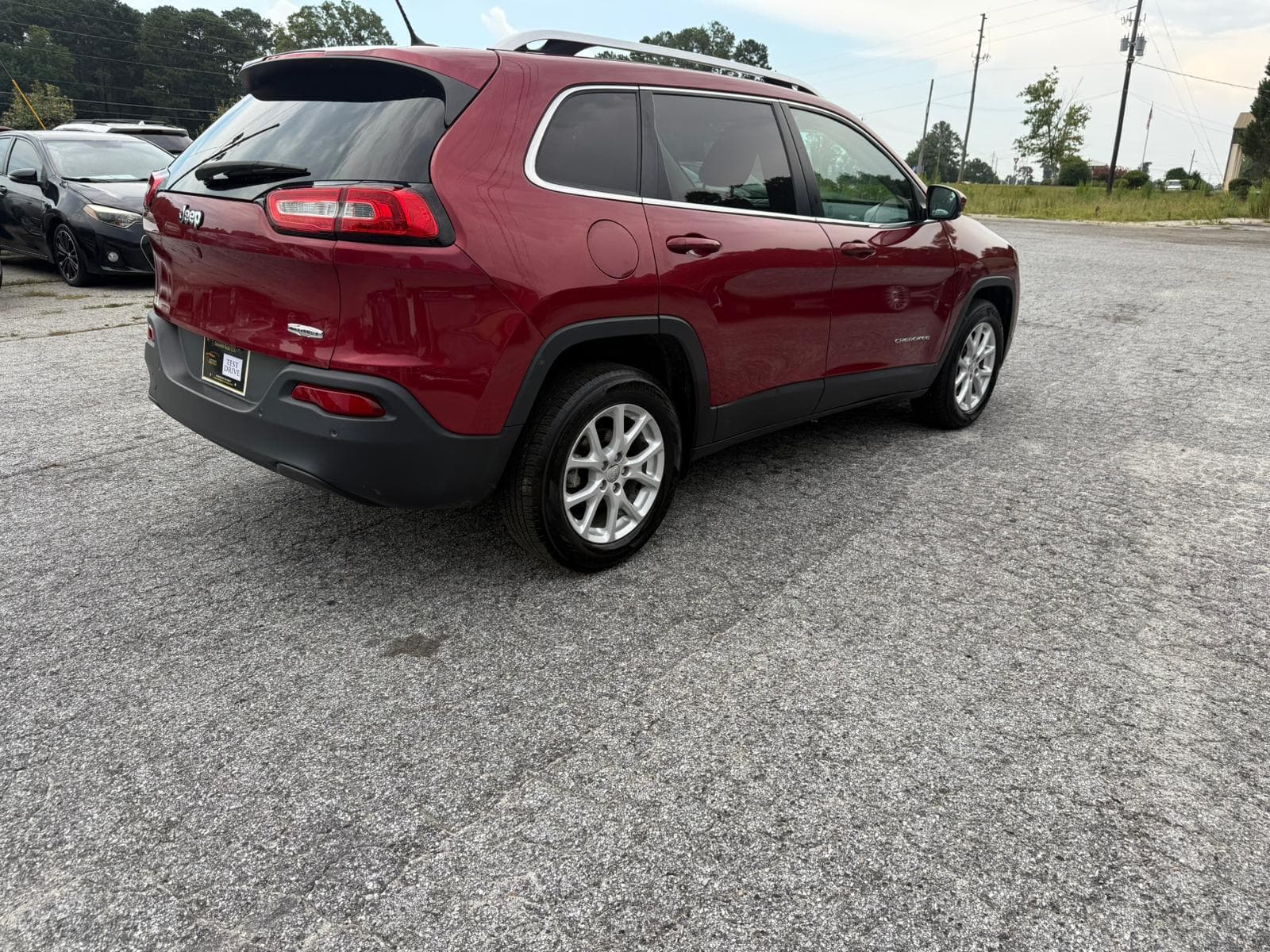 2017 Jeep Cherokee thumbnail 13